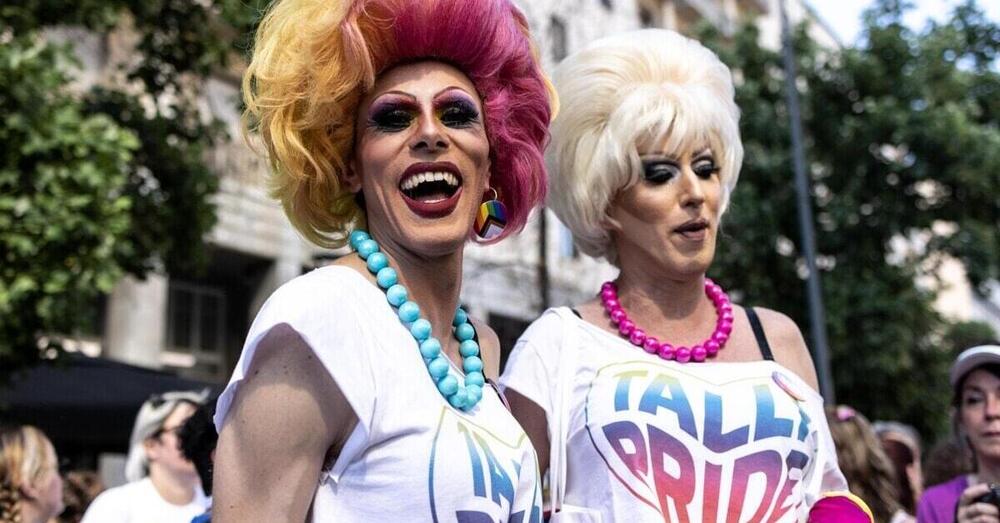 Sono stata al Gay Pride di Milano e non ci ho capito un ca**o, tra neonati, musulmane, copricapezzoli e incoerenza. O forse sono loro a non aver capito? [VIDEO]