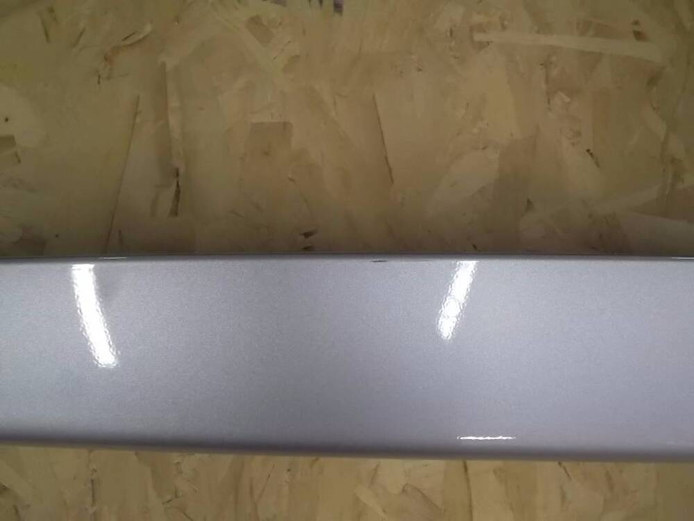 FIANCHETTO LATERALE DX VESPA (2)