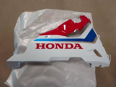 FIANCATA DESTRA PER HONDA CBR 1000 S2 DEL 2018. C