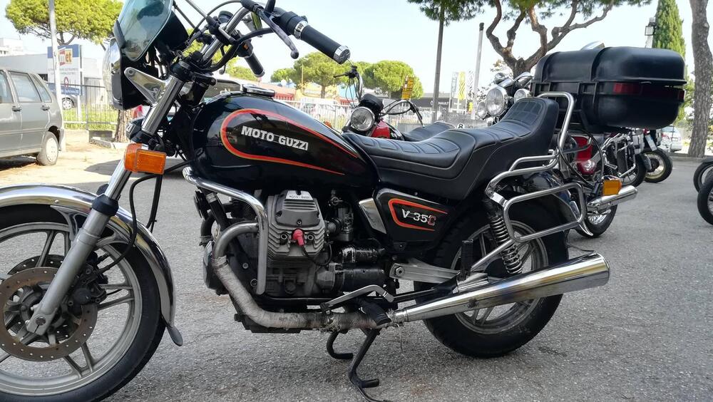 Moto Guzzi V35c