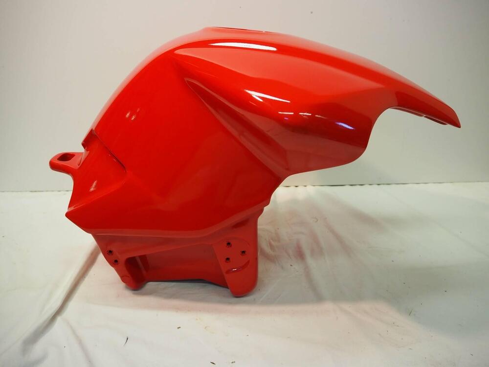 MV Agusta Brutale 910 serbatoio carburante (3)