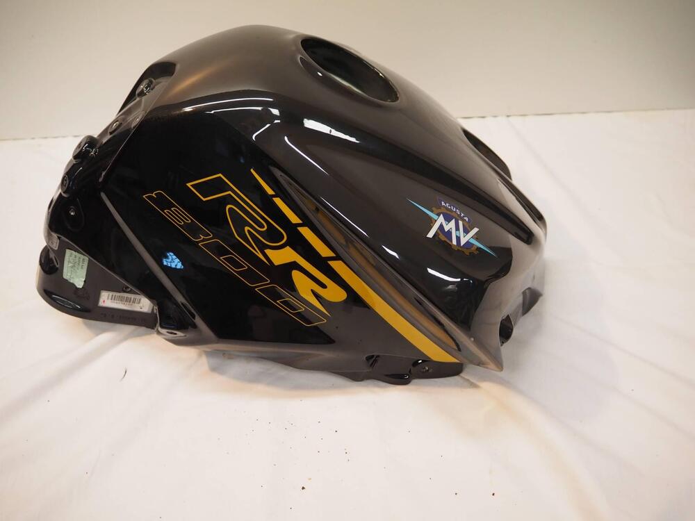 MV Agusta Dragster 800 RR serbatoio carburante (2)