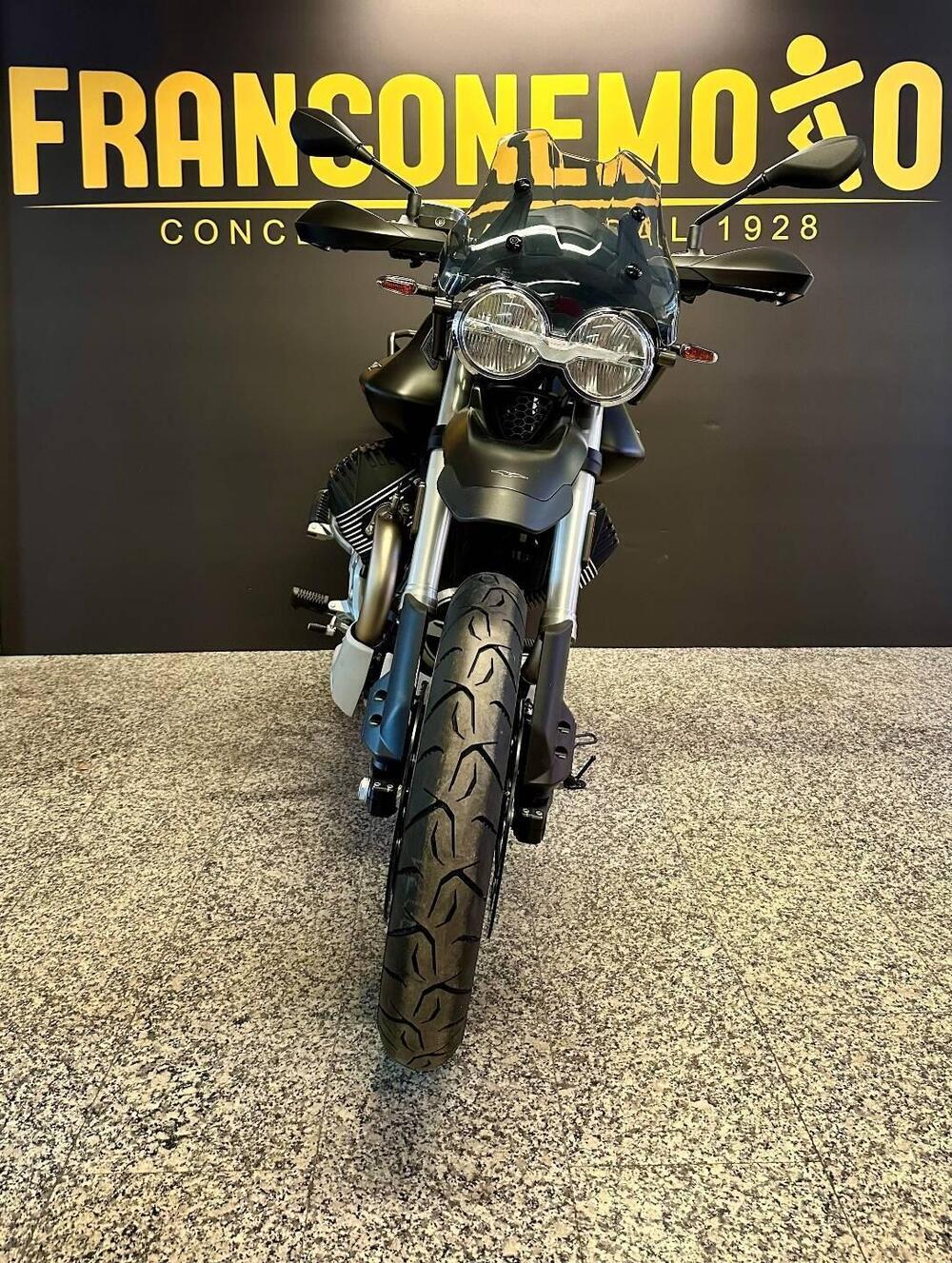 Moto Guzzi V85 TT (2024 - 25) (5)