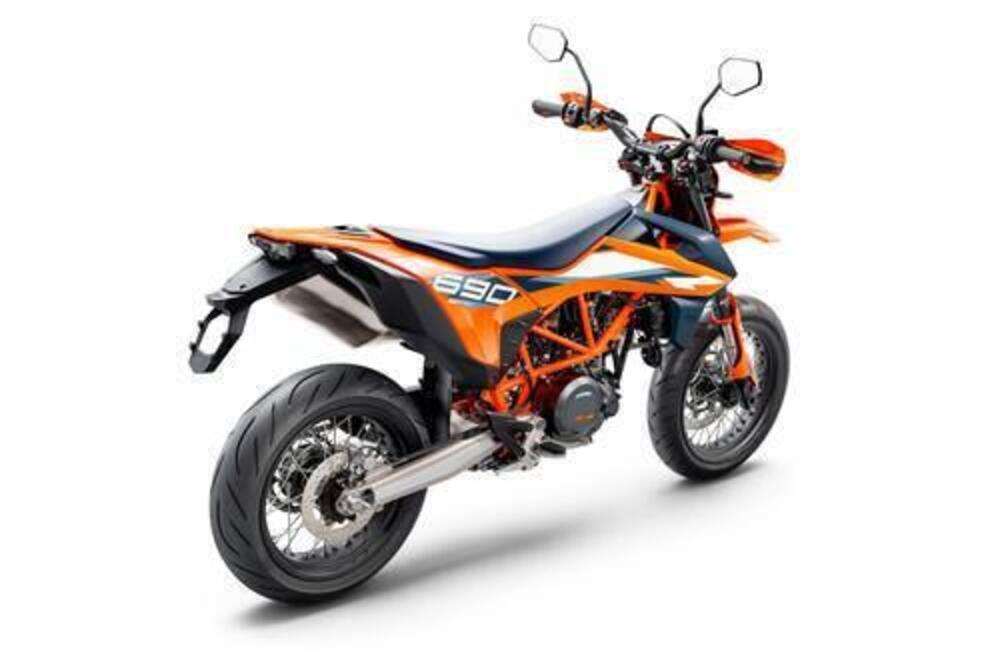 KTM 690 SMC R (2023 - 25) (6)