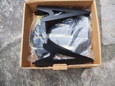 Supporto bauletto Suzuki Burgman 250 anno 1998