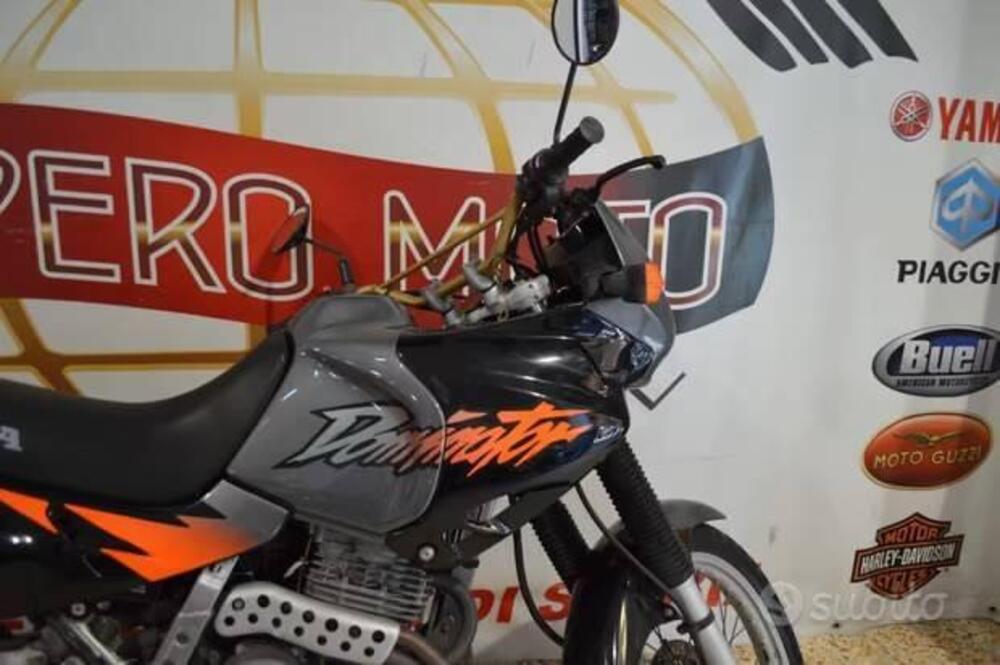 Honda NX 650 Dominator (1988 - 90) (4)