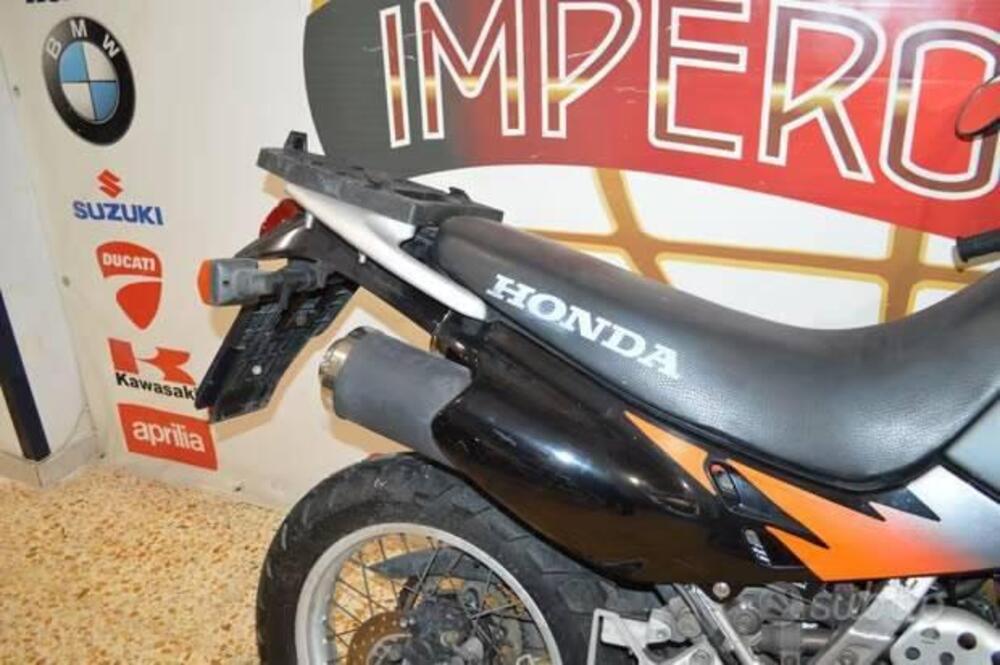 Honda NX 650 Dominator (1988 - 90) (5)