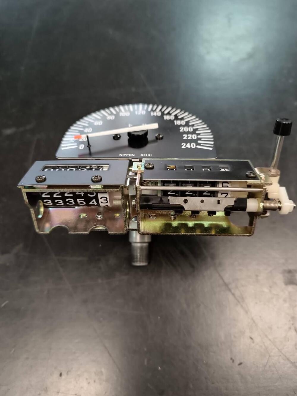 Conta km GSX 750E -1100E "faro quadro" Suzuki (5)