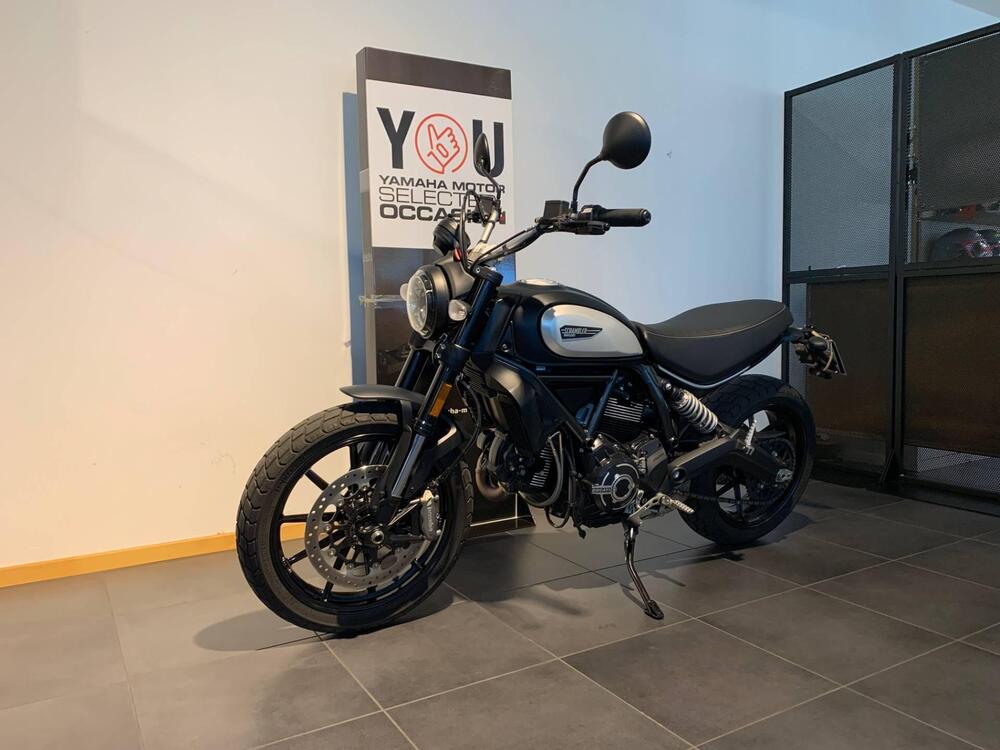 Ducati Scrambler 800 Icon Dark (2021 - 22) (2)