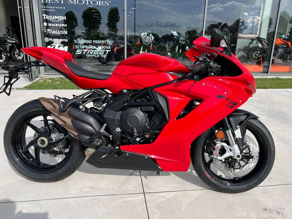 MV Agusta F3 800 R (2023 - 25) (2)