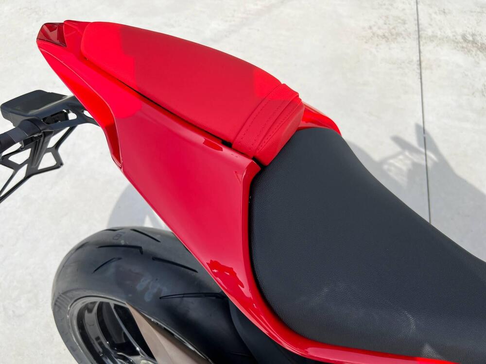 MV Agusta F3 800 R (2023 - 25) (3)