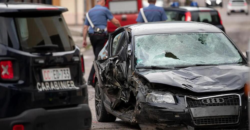 L&rsquo;Audi falcia la famiglia a Santo Stefano di Cadore e i corpi cadono a 30 metri dal luogo dell&rsquo;impatto