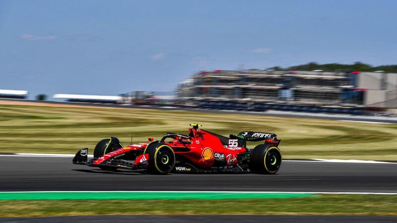 F1, Ferrari arriva a Silverstone con una nuova ala posteriore