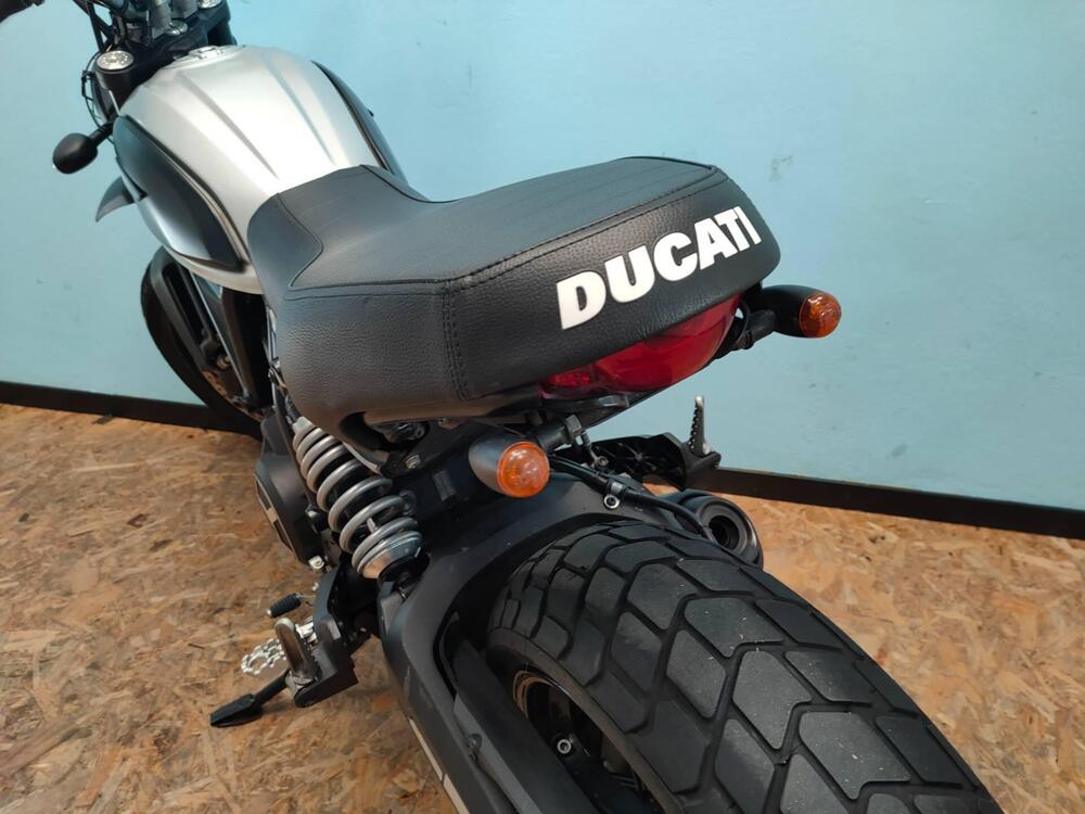 Ducati Scrambler 800 Icon (2017 - 20) (19)