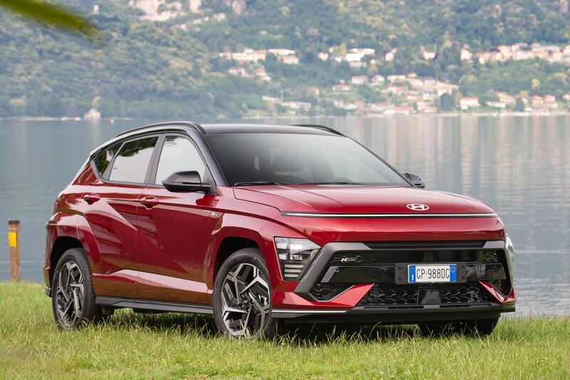 La nuova Kona full hybrid 2023