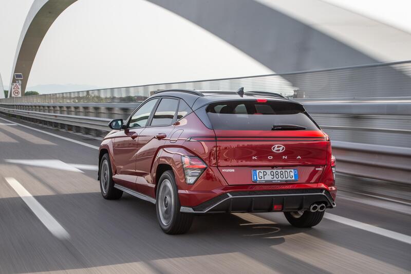 La nuova Hyundai Kona Hybrid 2023