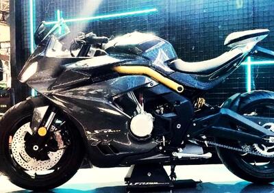 Benda LFR 700, la supersportiva con il motore copiato alla Honda (e il radar) [GALLERY]