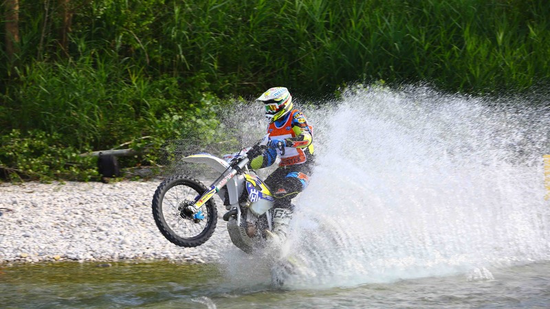 Cross-Country Rally, Italian Baja. Vincono Al Attiyah (Toyota) e Cominotto (Husqvarna)