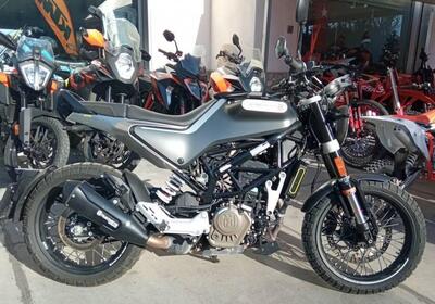 Husqvarna Svartpilen 125 (2021 - 23) usata