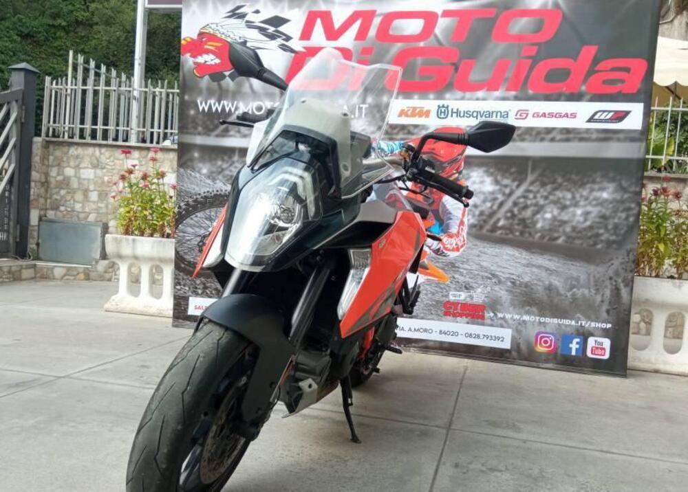 KTM 1290 Super Duke GT ABS (2016 - 18) (3)