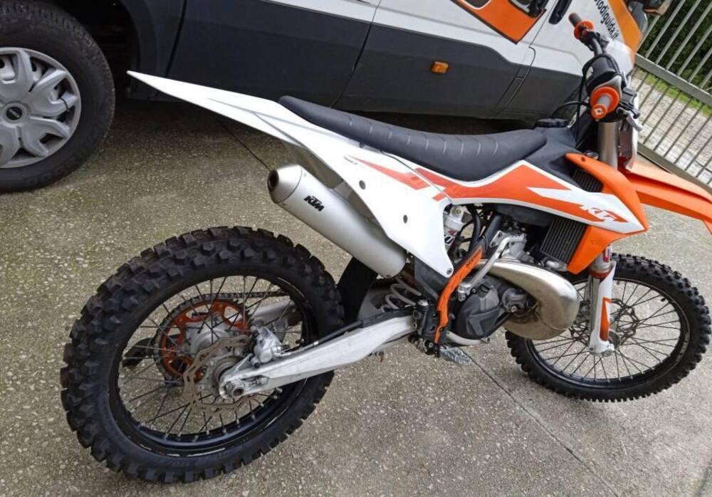 KTM 250 SX (2020) (3)