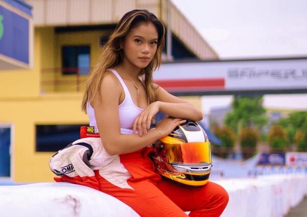 Chi &egrave; Bianca Bustamante, la pilota filippina che con il 16 di Leclerc ha vinto a Monza