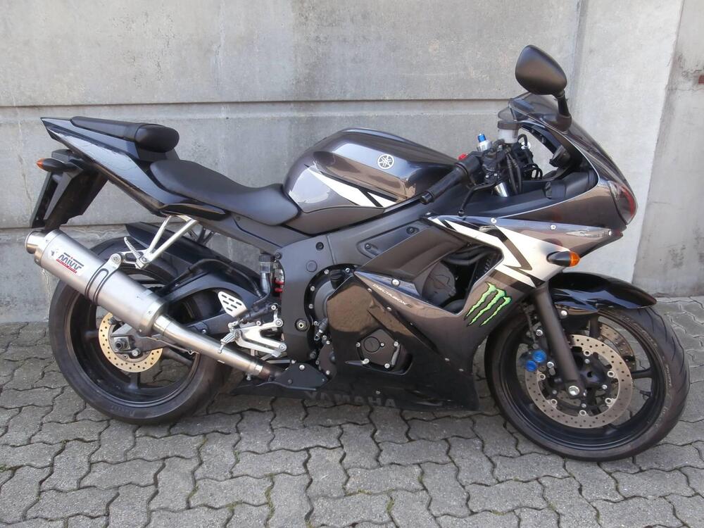 Yamaha YZF R6 (2005) (3)