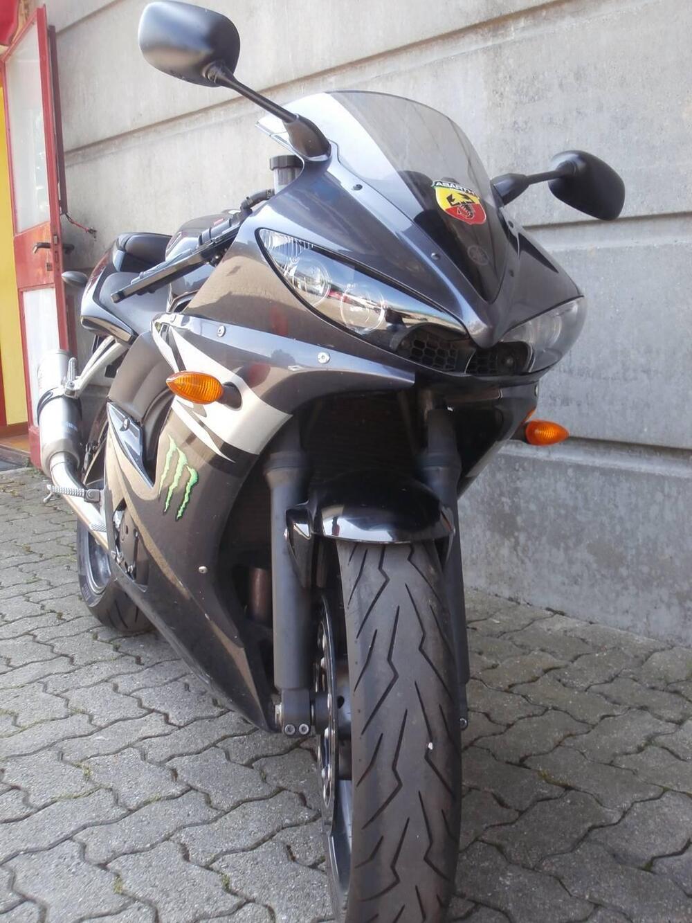 Yamaha YZF R6 (2005) (5)