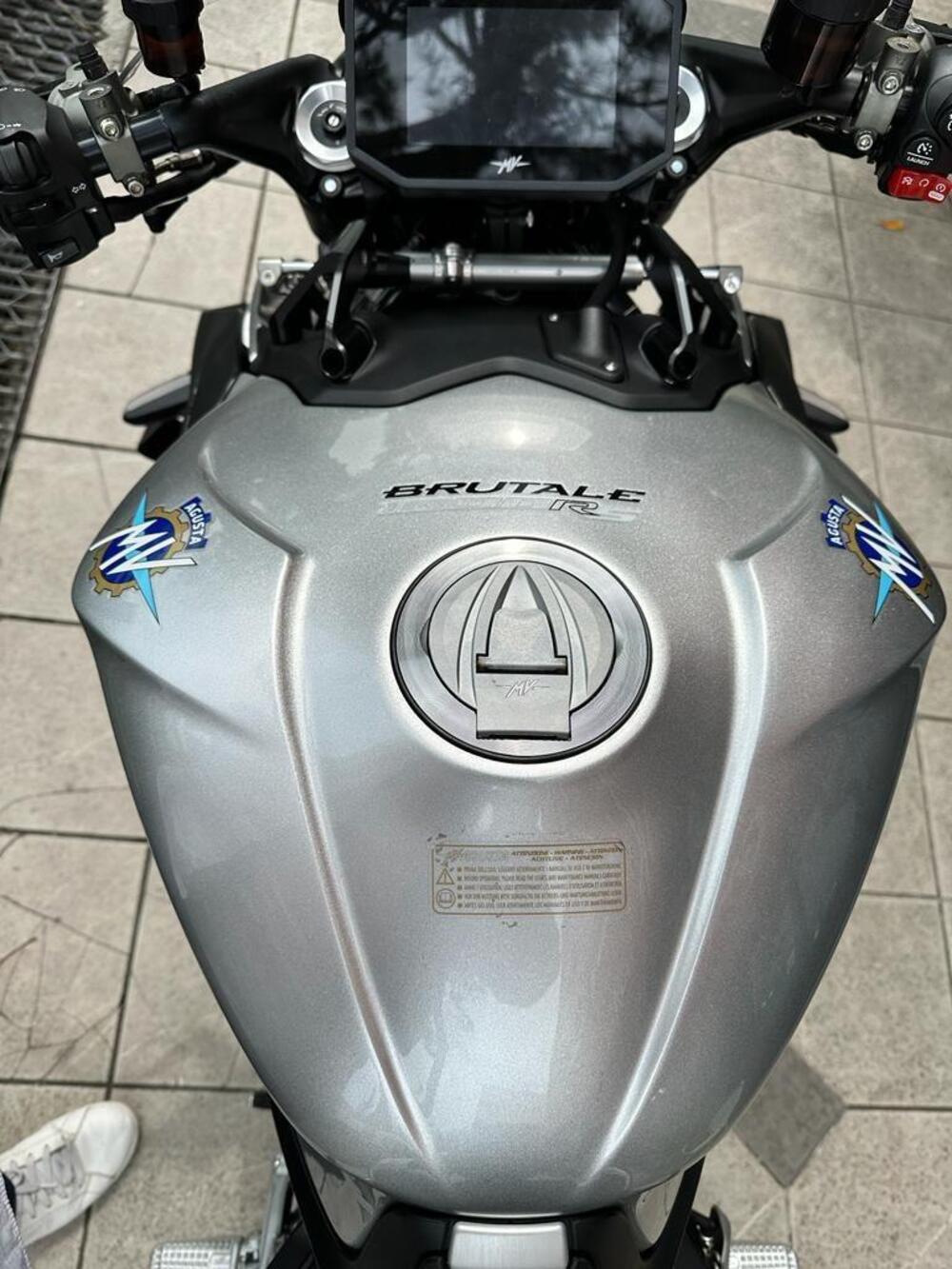 MV Agusta Brutale 1000 RS (2022 - 25) (12)