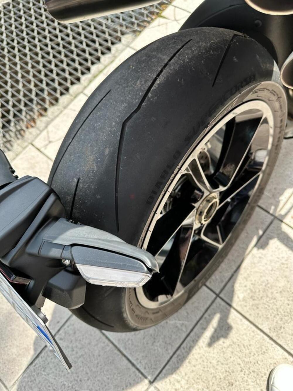 MV Agusta Brutale 1000 RS (2022 - 25) (16)