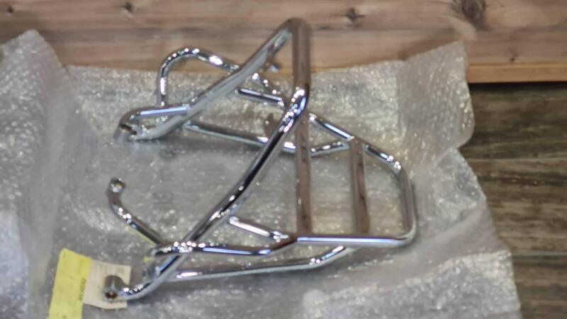 Moto Guzzi portapacchi nevada classic ie 750 (2)