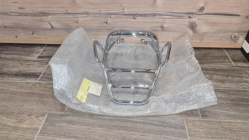 Moto Guzzi portapacchi nevada classic ie 750 (3)