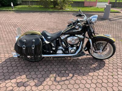 Harley-Davidson 1450 Heritage Springer Classic (2005 - 07) - FLSTSC usata