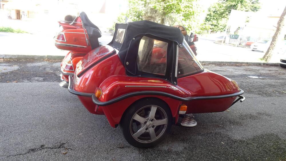 Honda GL 1800 Gold Wing (2000 - 05) (9)