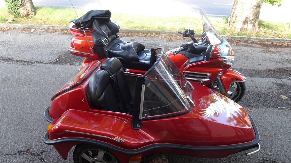 Honda GL 1800 Gold Wing (2000 - 05) (11)
