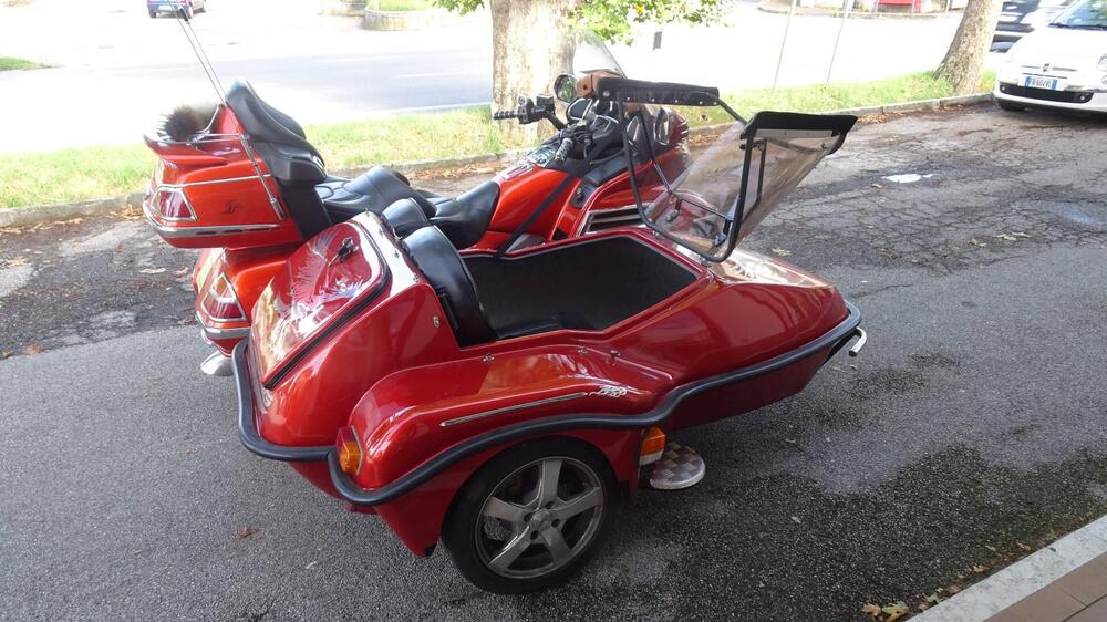 Honda GL 1800 Gold Wing (2000 - 05) (14)