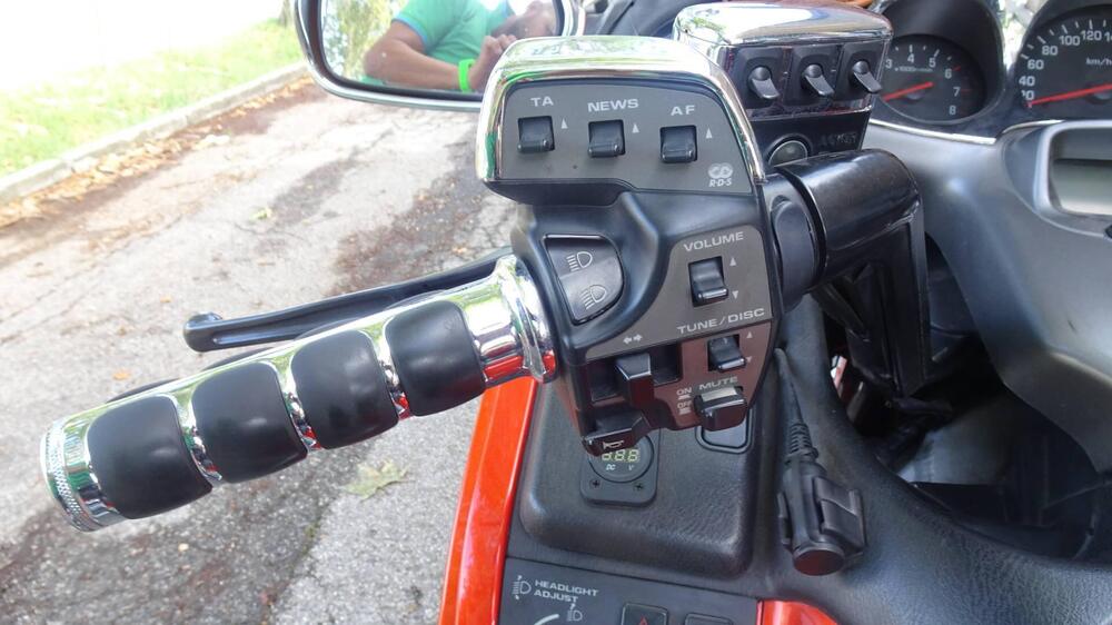 Honda GL 1800 Gold Wing (2000 - 05) (20)