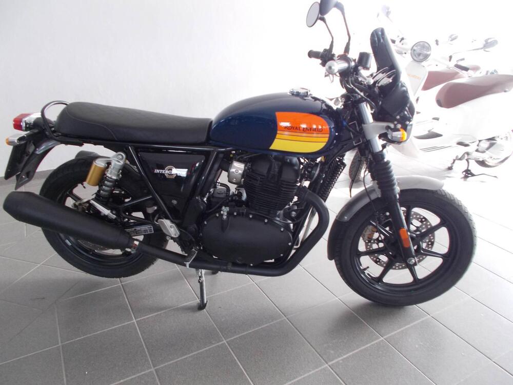 Royal Enfield Interceptor 650 (2021 - 25) (4)