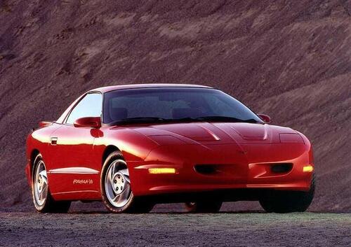 Pontiac Firebird Coup&eacute; (1993-96)