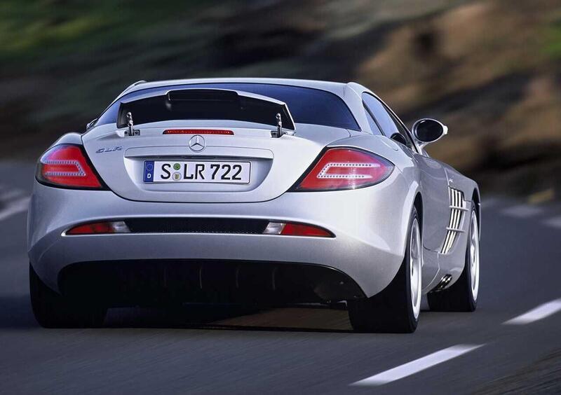 Mercedes-Benz SLR (2004-10) (2)