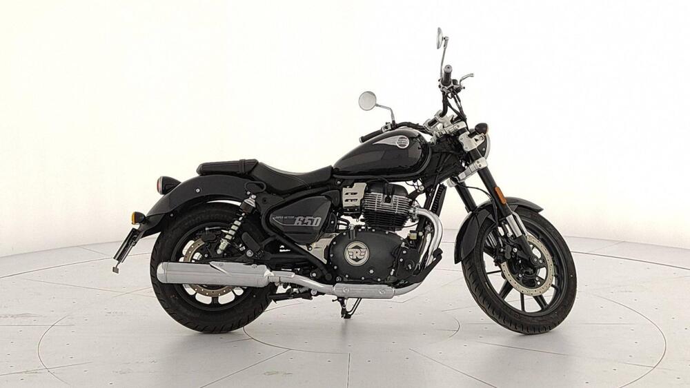 Royal Enfield Super Meteor 650 (2023 - 26) (5)