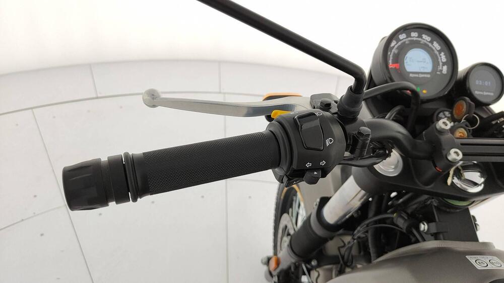 Royal Enfield Scram 411 (2022 - 24) (11)