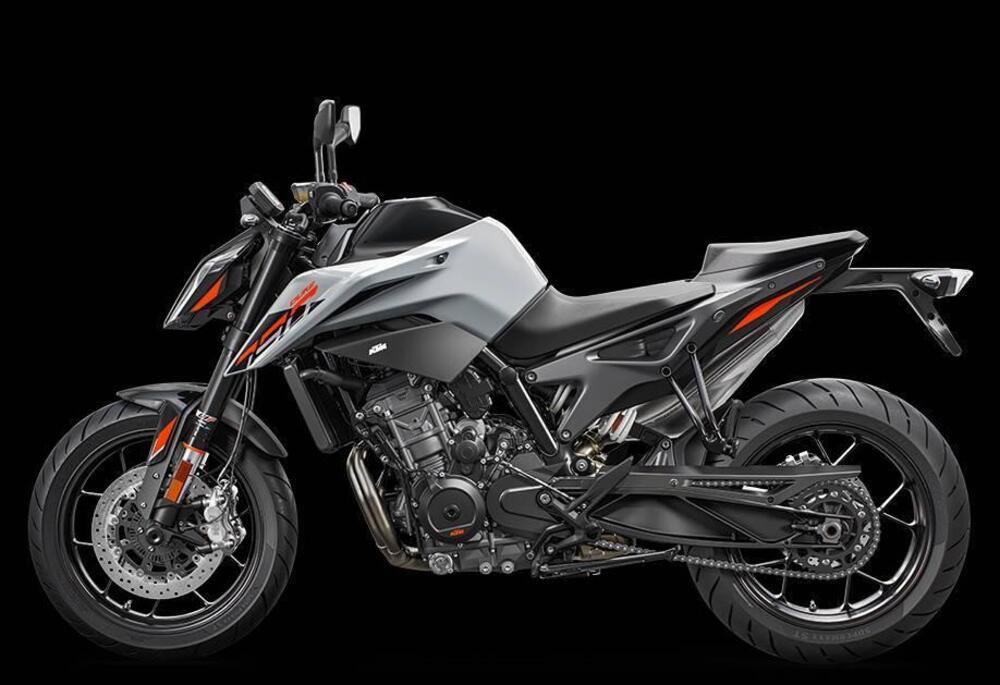 KTM 790 Duke L (2023 - 24)