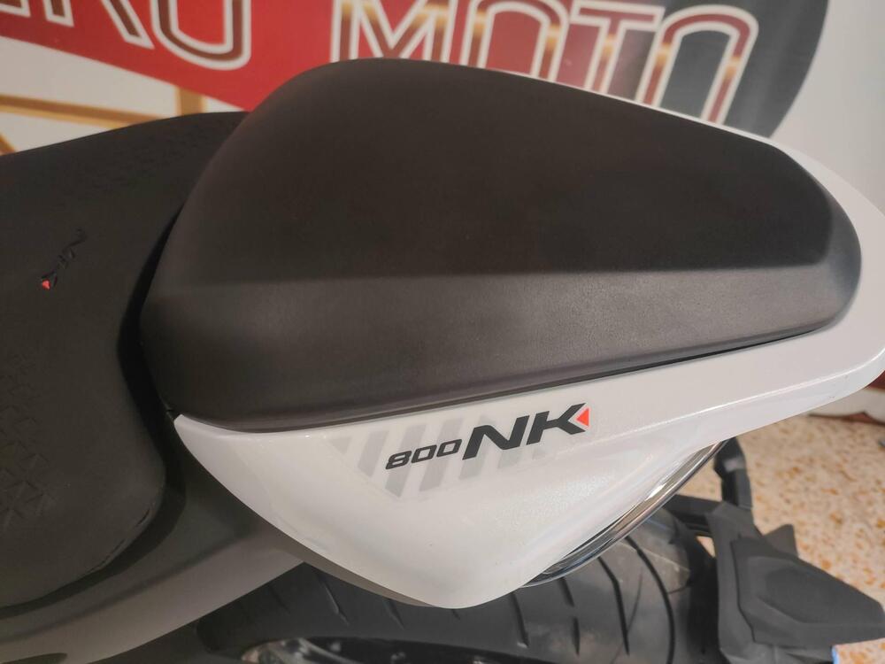 CFMOTO 800NK Advanced (2023 - 25) (8)