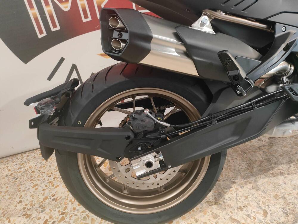 CFMOTO 800NK Sport (2023 - 25) (5)