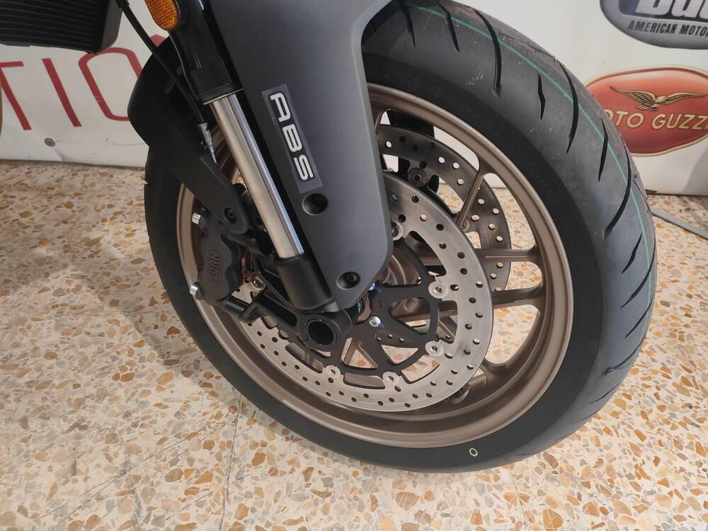 CFMOTO 800NK Sport (2023 - 25) (7)