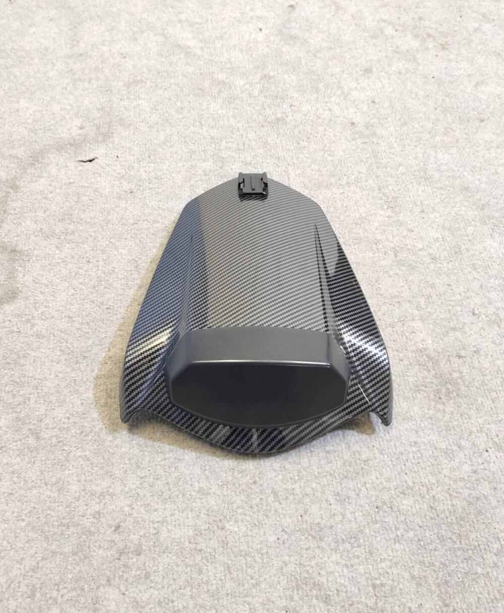 Codino Unghia Monoposto per KTM 1290 SuperDuke R (2)