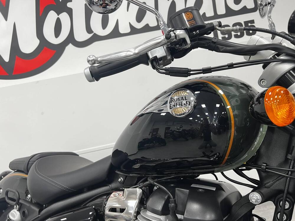 Royal Enfield Super Meteor 650 (2023 - 26) (2)