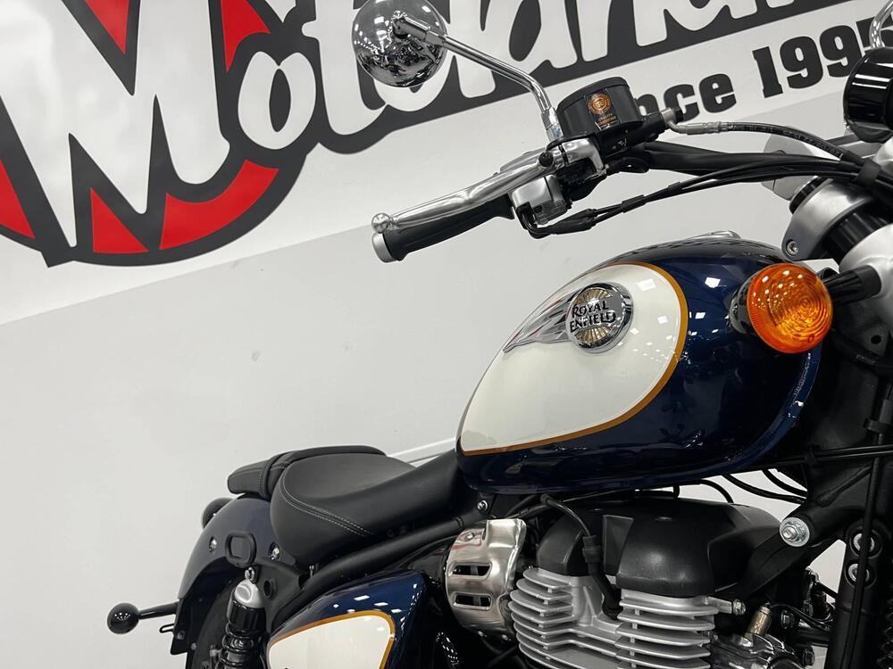 Royal Enfield Super Meteor 650 (2023 - 25) (2)