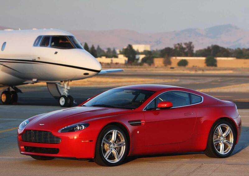 Aston Martin V8 Vantage Coupé (2005-20)